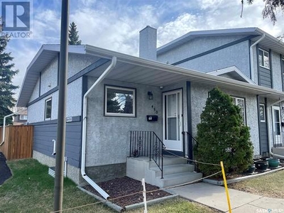 Townhouse For Sale In Silverwood Heights, Saskatoon, Saskatchewan