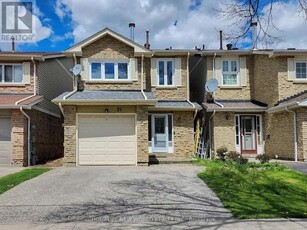 House For Sale In Milliken, Toronto, Ontario