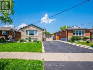 House For Sale In The Westway, Toronto, Ontario