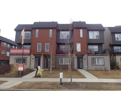 Edmonton Townhouse For Rent | Rosenthal | Modern townhouse - Located in