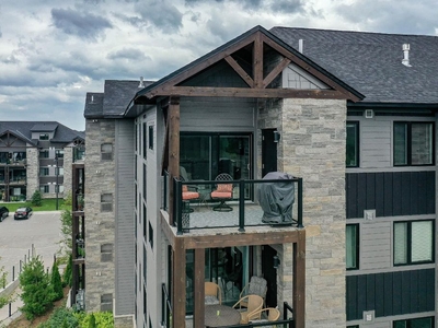 Luxury Apartment for rent in The Blue Mountains, Canada
