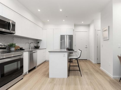 2 Bedroom Apartment Unit Kelowna BC For Rent At 2325