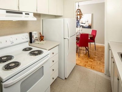 2 Bedroom Apartment Unit Ottawa ON For Rent At 1889