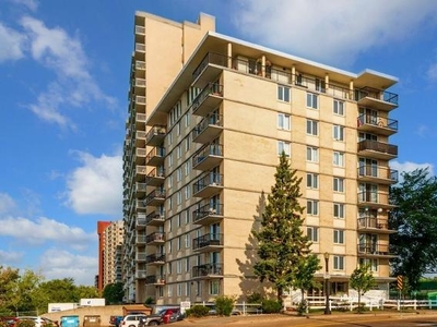 Apartment Unit Edmonton AB For Rent At 1050