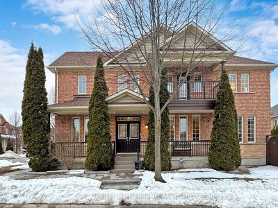 House for sale, 26 Grand Oak Dr, in Richmond Hill, Canada