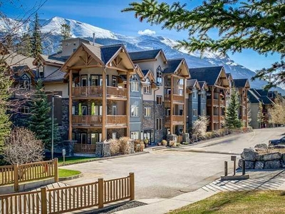 119, 175 Crossbow Place, Canmore, Alberta–