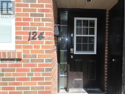 Townhouse For Sale In Don Valley Village, Toronto, Ontario
