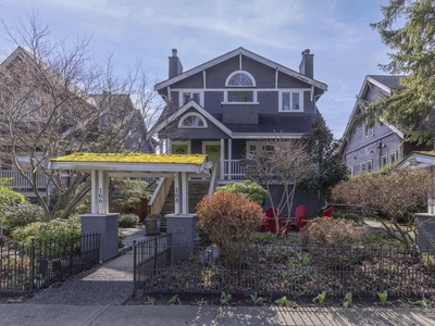 164 W 13TH AVENUE Vancouver