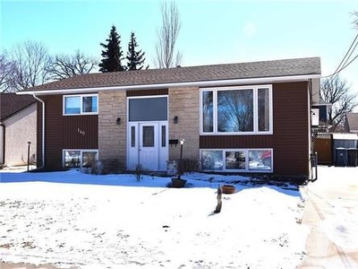 House For Sale In Pulberry, Winnipeg, Manitoba