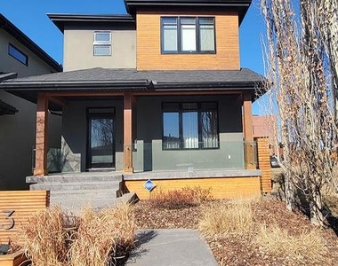 House For Sale In Ramsay, Calgary, Alberta