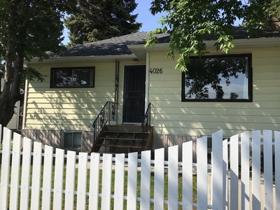 Edmonton Pet Friendly House For Rent | Beverly Heights | Looking for family space, comfort