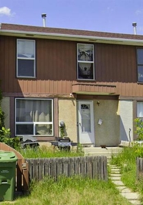 House For Sale In Penbrooke Meadows, Calgary, Alberta