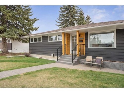 House For Sale In Rutland Park, Calgary, Alberta