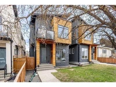 House For Sale In Shaganappi, Calgary, Alberta