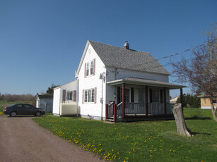 3 Bedroom Home For Sale , Shediac and Moncton Area.