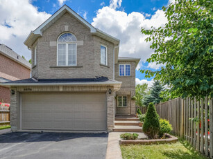 Bright 3BR 3B Detached House Upper $3,700 Heartland, Mississauga