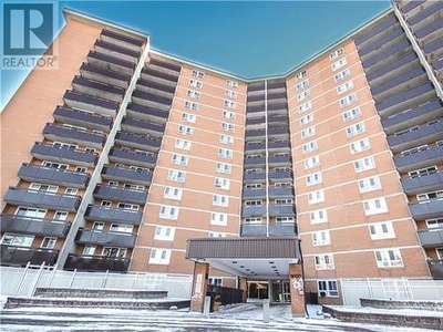 Condo For Sale In Beacon Hill South - Cardinal Heights, Ottawa, Ontario