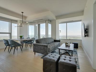 Edmonton Pet Friendly Condo Unit For Rent | Downtown | AMAZING VIEWS from the 57th