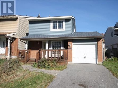 House For Sale In Pineview, Ottawa, Ontario