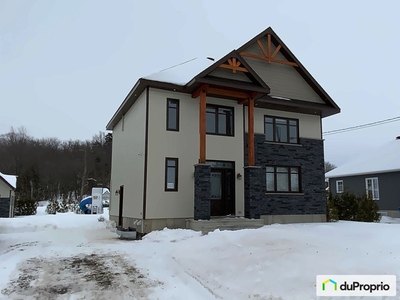 2 Storey for sale St-Gervais 4 bedrooms 2 bathrooms