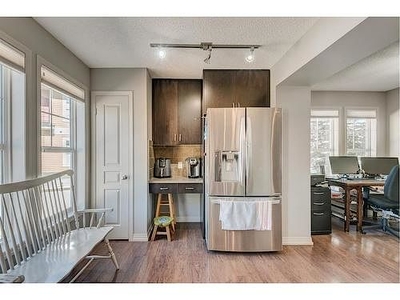 Calgary Pet Friendly Townhouse For Rent | Auburn Bay | Spectacular opportunity to RENT this