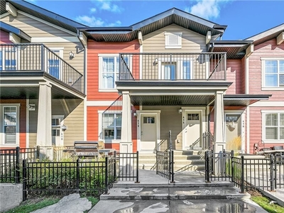 Calgary Townhouse For Rent | Cranston | Cozy 2 Bedroom Townhouse (Near