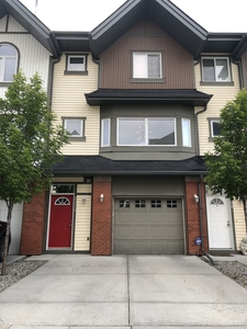 Calgary Townhouse For Rent | West Springs | BEATIFUL 2 MASTER BEDROOM TOWNHOUSE