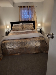 Edmonton Room For Rent For Rent | Allendale | Tastefully Furnished Private Room in