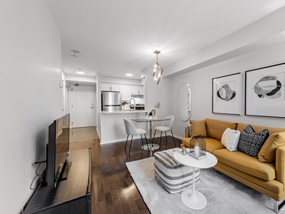 Condo/Apartment for sale, 155 Beecroft Rd 1803, Greater Toronto Area, Ontario, in Toronto, Canada