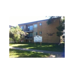 Lovely Quiet 1 Bedroom Suite near to Nait now Available! | 11821 105 Street Northwest, Edmonton