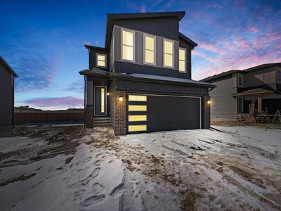 208 Carringvue Place Nw, Calgary, Residential
