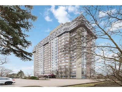 Condo For Sale In Erindale, Mississauga, Ontario