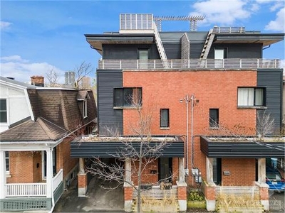 House In Lindenlea - New Edinburgh, Ottawa, Ontario