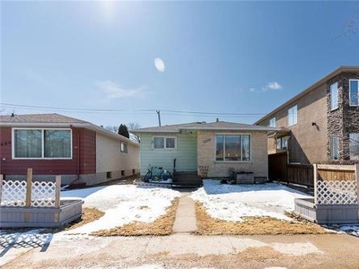 House For Sale In Melrose, Winnipeg, Manitoba