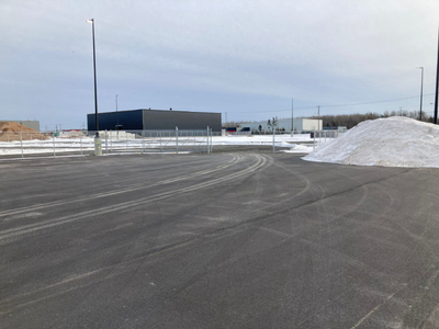 Truck Trailer Parking in Moncton, Fully Fenced & Secured