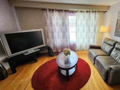 2-room Suite (1 BR+1 Living) with a shared bathroom