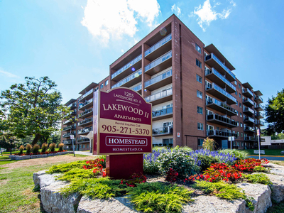 3 Bedroom Apartment for Rent - 1285 Lakeshore Road, East