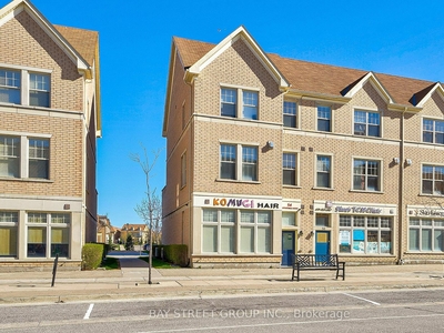 54 Cathedral High St Markham, ON L6C 0P3