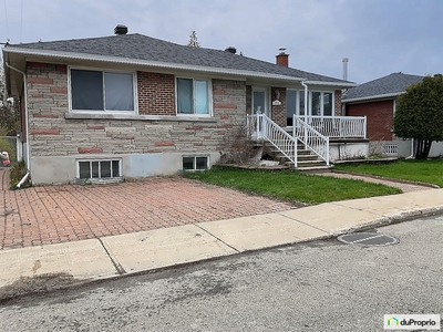 Bungalow for sale Chomedey 5 bedrooms 2 bathrooms