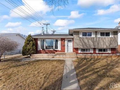 Homes for Sale in Westwood, Winnipeg, Manitoba $424,900
