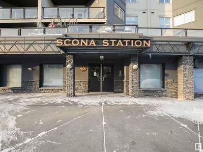 Impeccably maintained condo in the heart of Ritchie!