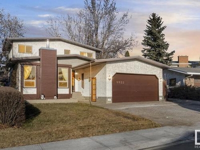 House For Sale In Baturyn, Edmonton, Alberta
