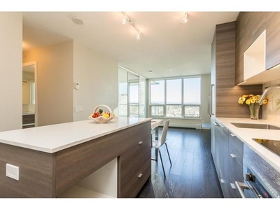 1 Bedroom Condominium Surrey BC For Rent At 2000