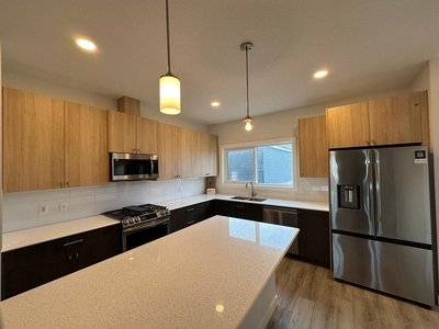 Calgary Duplex For Rent | Glacier Ridge | BRAND NEW Duplex Home in