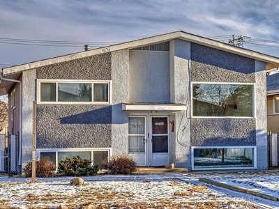 House For Sale In Killarney, Edmonton,
