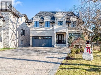 House For Sale In Willowdale West, Toronto, Ontario