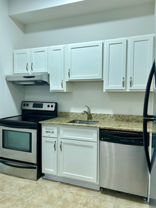 Newly renovated Tower Rd 2 Bed Condo, avail now $2800