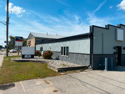 Retail Space for Lease - Strathroy, ON