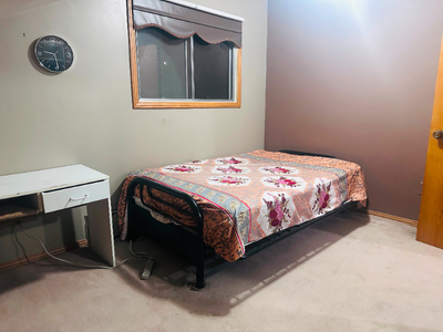 Room for rent in St Vital Area