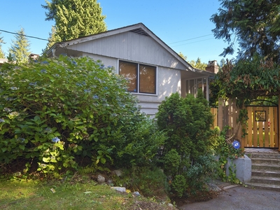House for sale, 1310 Braeside Street, Greater Vancouver, British Columbia, in West Vancouver, Canada